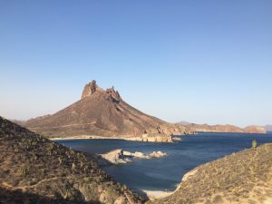 Cerro Tetakawi cerca de Guaymas