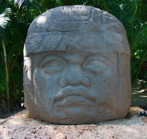 Cabeza monumental, civilización olmeca en La Venta