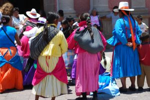 Mujeres otomís