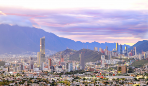 Vista panorámica del distrito financiero de Monterrey